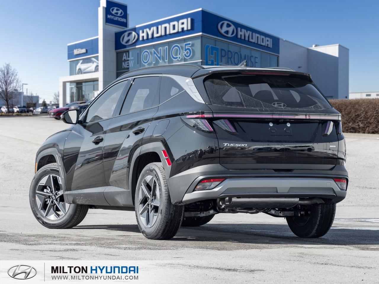 2026 Hyundai Tucson Preferred w/Trend Package 4dr All-Wheel Drive Photo4
