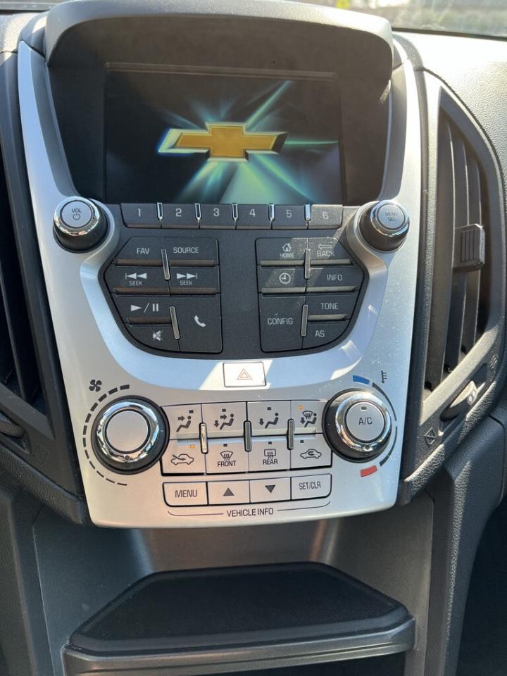 2017 Chevrolet Equinox LS Front-wheel Drive Automatic Photo