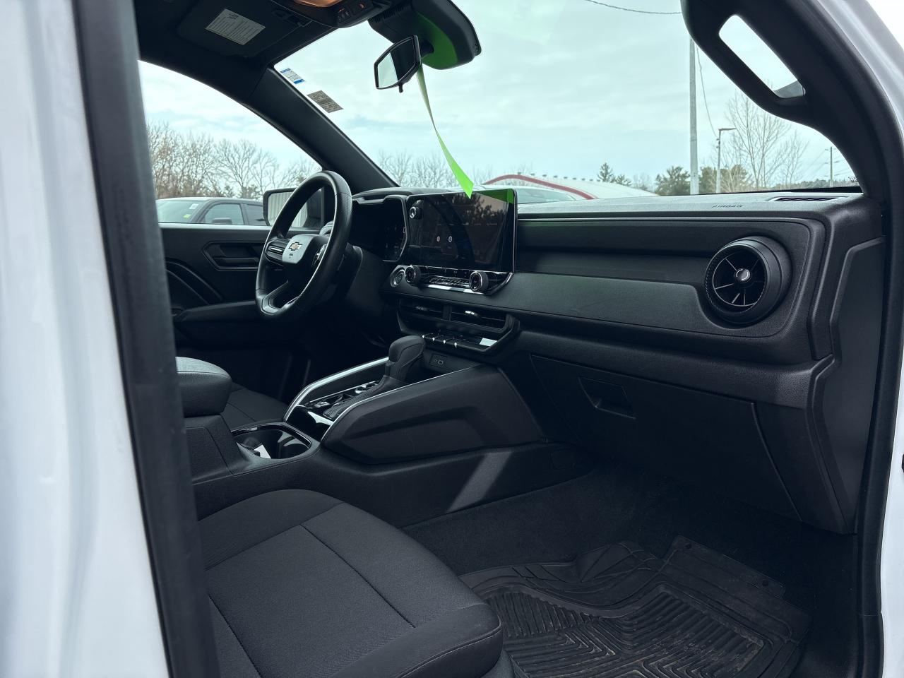 2023 Chevrolet Colorado 4WD Work Truck Photo