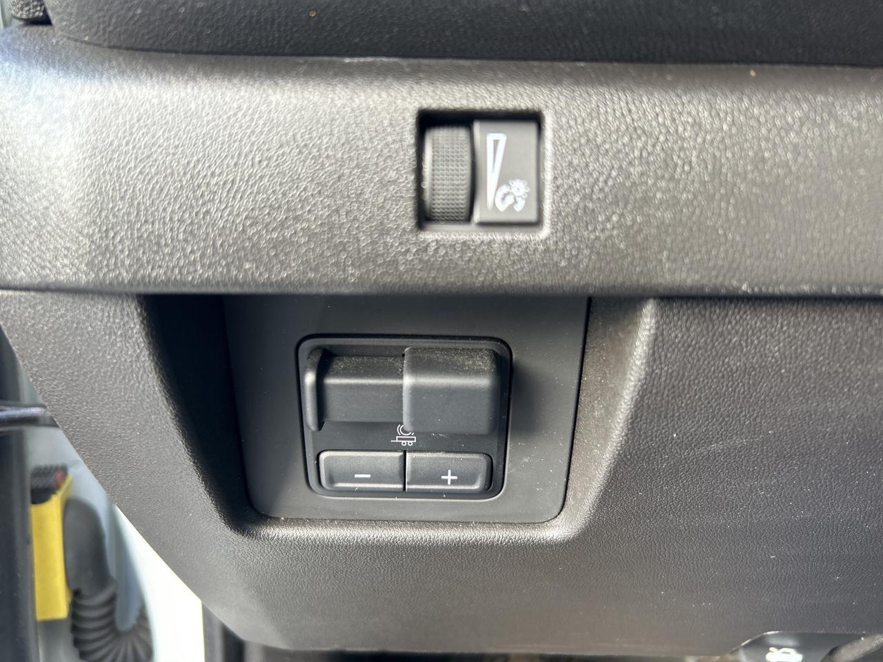 2023 Chevrolet Colorado 4WD Work Truck Photo