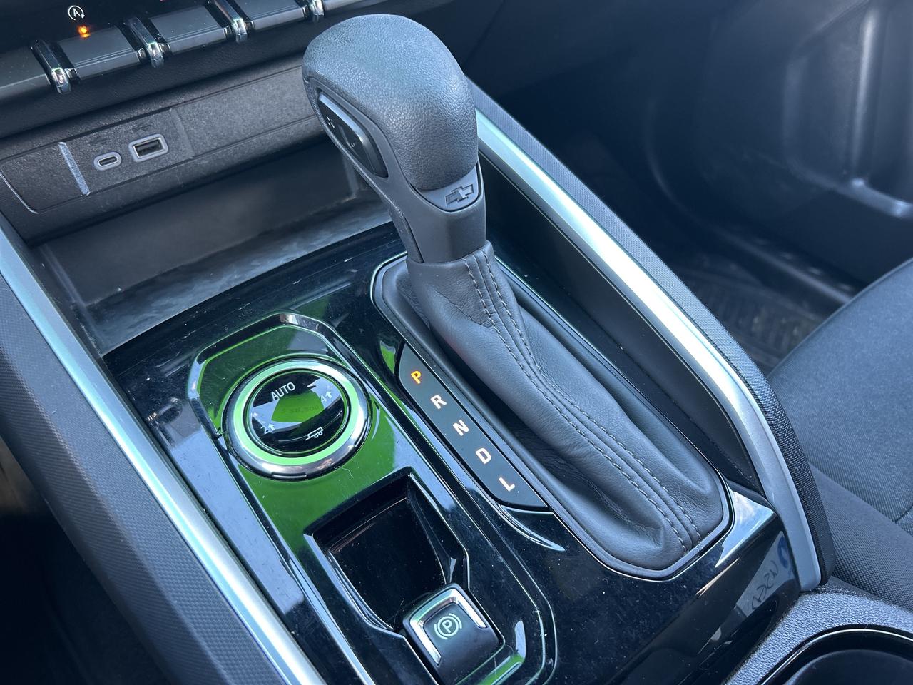 2023 Chevrolet Colorado 4WD Work Truck Photo