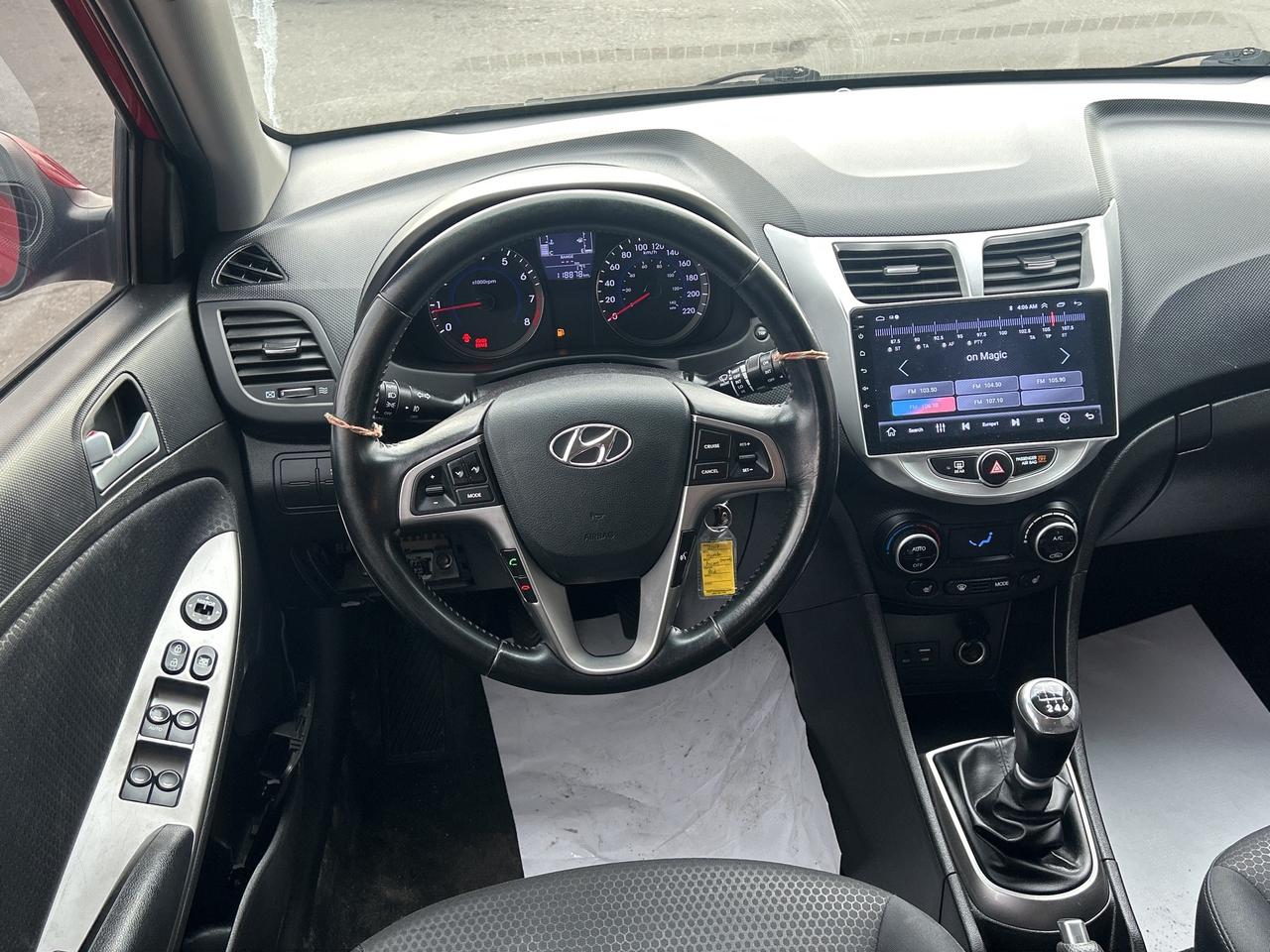 2017 Hyundai Accent 5dr HB Manual Transmission GLS Photo