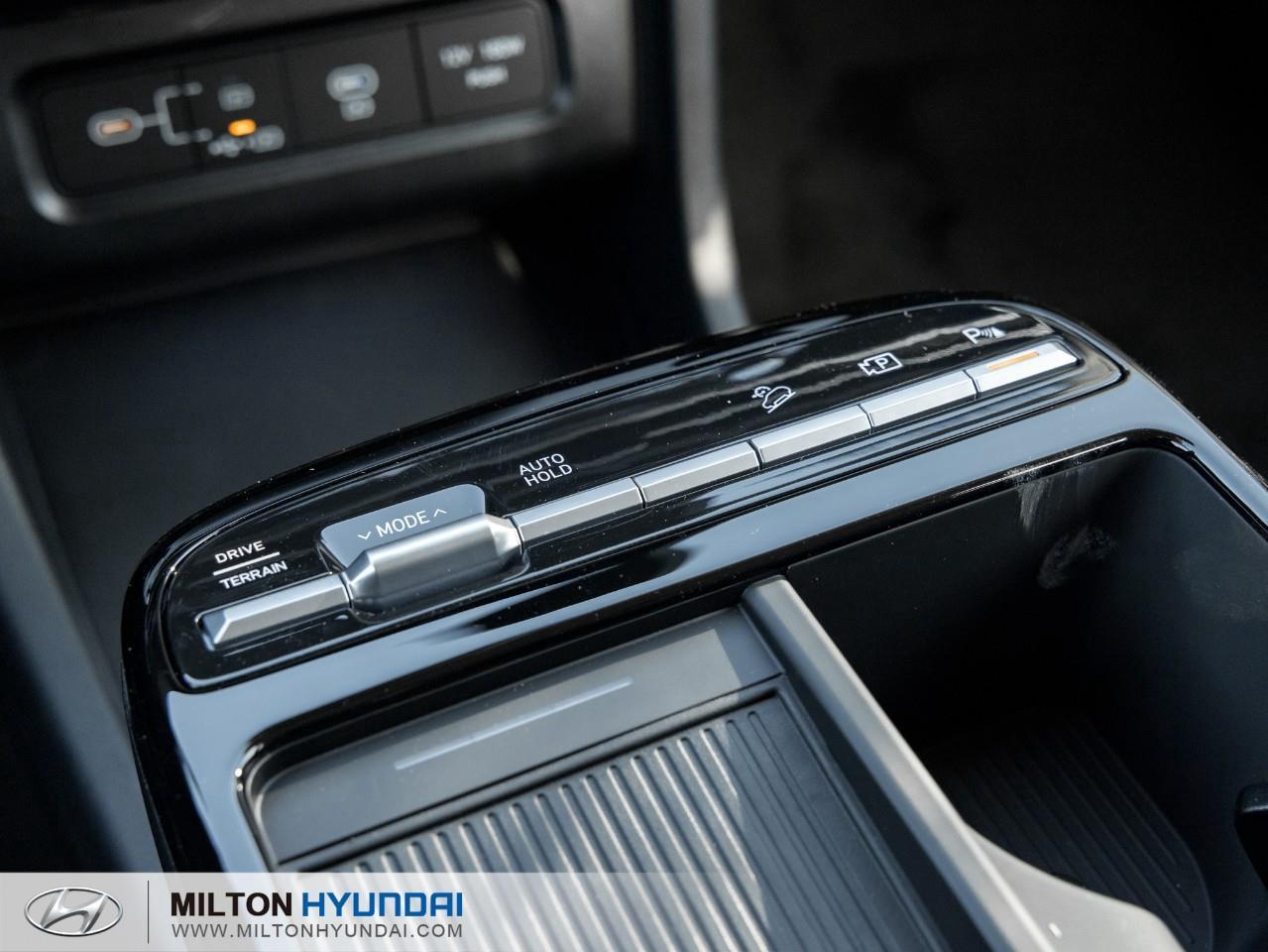 2026 Hyundai Tucson Hybrid Ultimate 4dr All-Wheel Drive Photo
