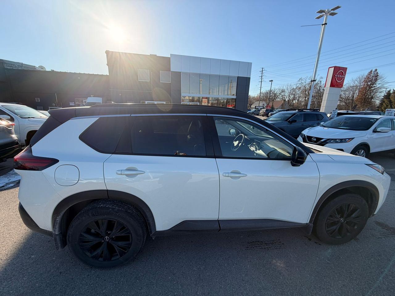 2023 Nissan Rogue SV Midnight Edition 4dr All-Wheel Drive Sport Utility Photo3