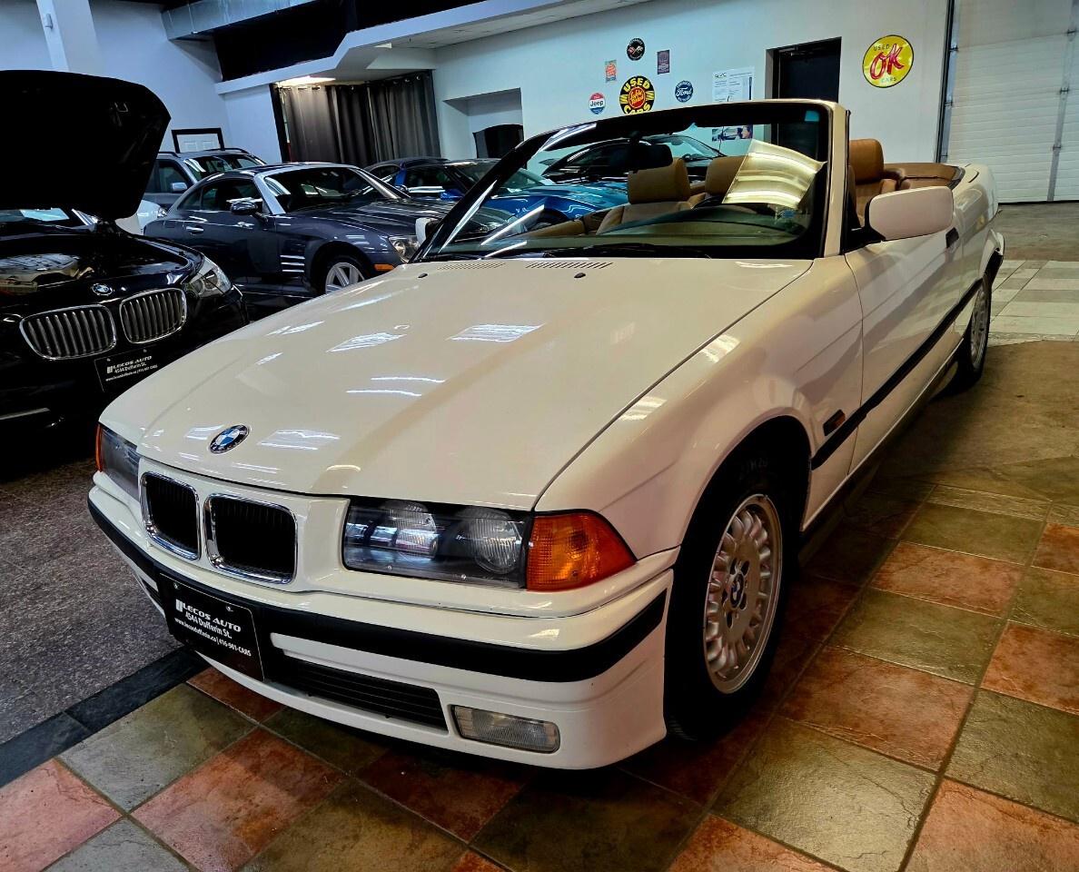 1995 BMW 3 Series 318ic Very Low KMs/Manual Transmission/Manual Top Photo