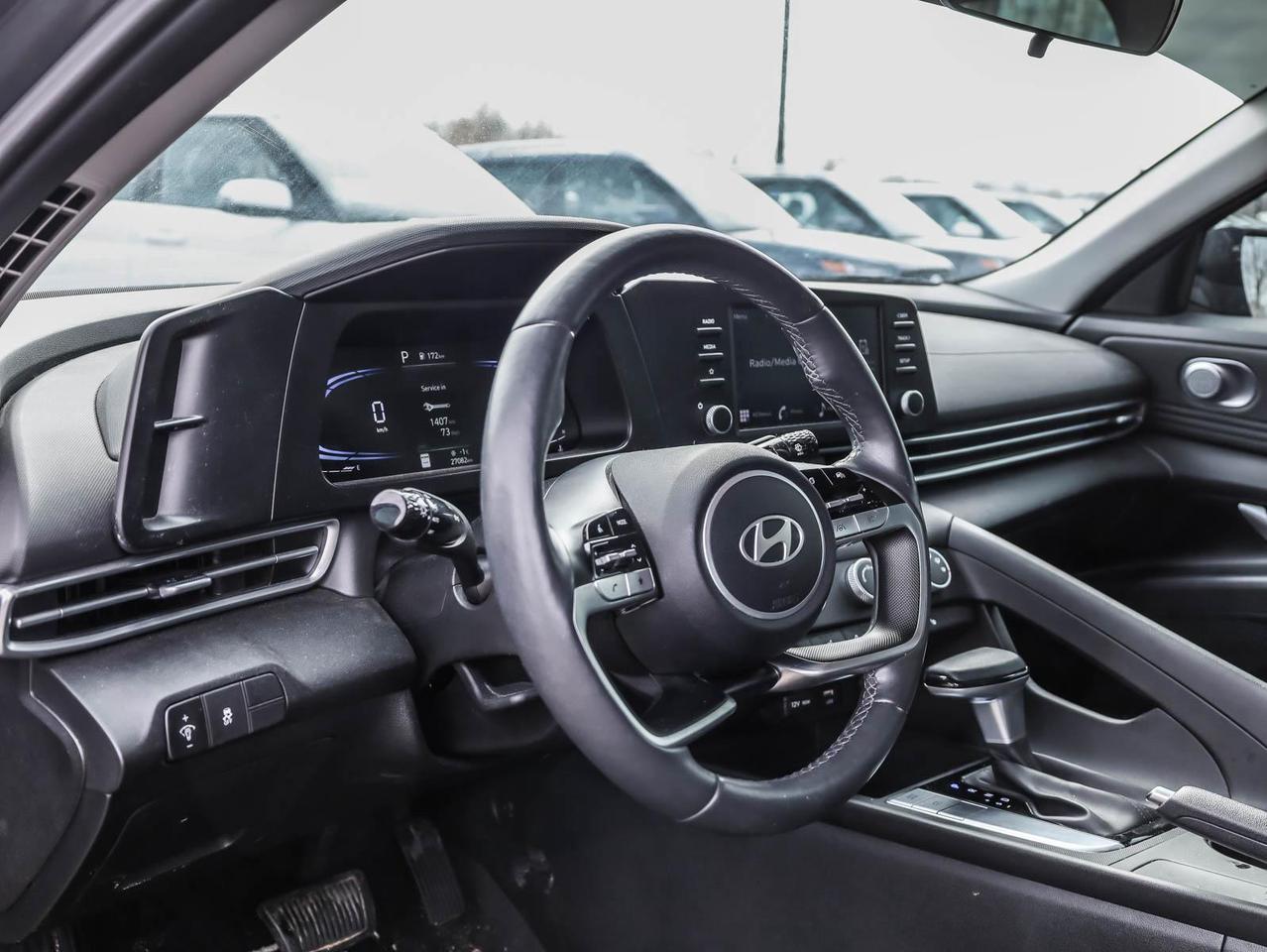 2025 Hyundai Elantra  Photo