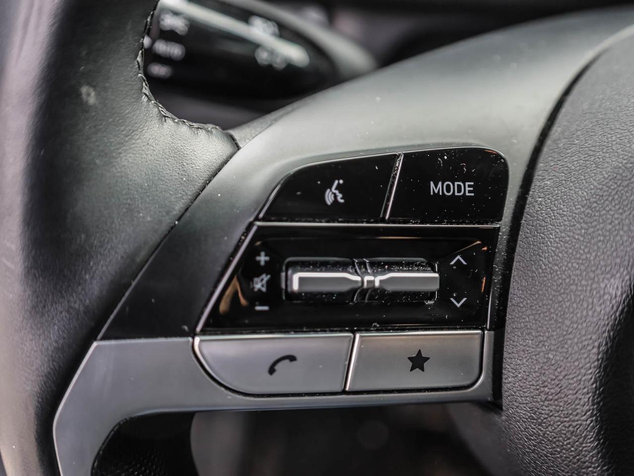 2025 Hyundai Elantra  Photo