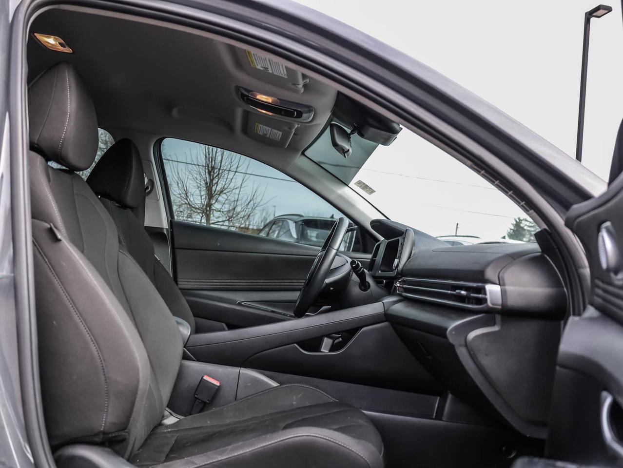 2025 Hyundai Elantra  Photo