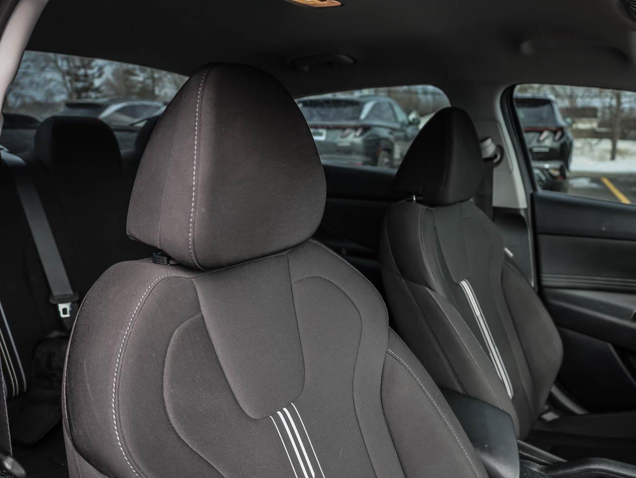 2025 Hyundai Elantra  Photo