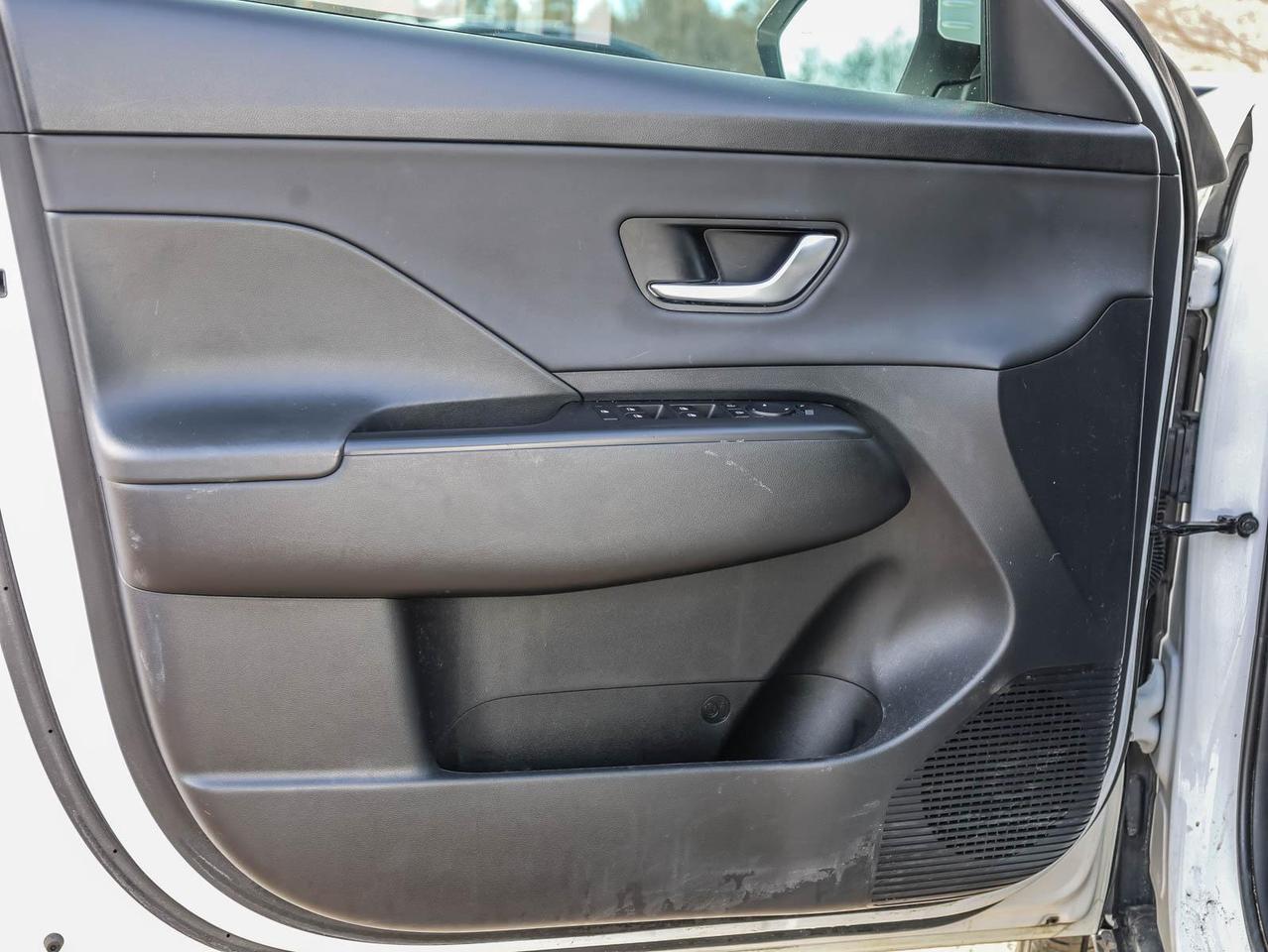 2024 Hyundai KONA  Photo