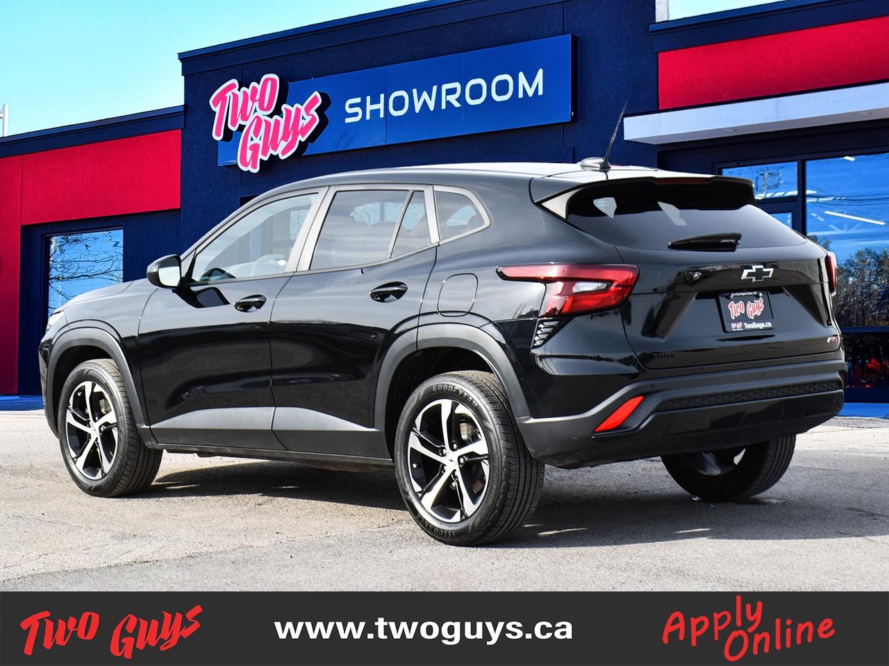 2024 Chevrolet Trax 1RS   Local Lease Return   Clean CF Photo
