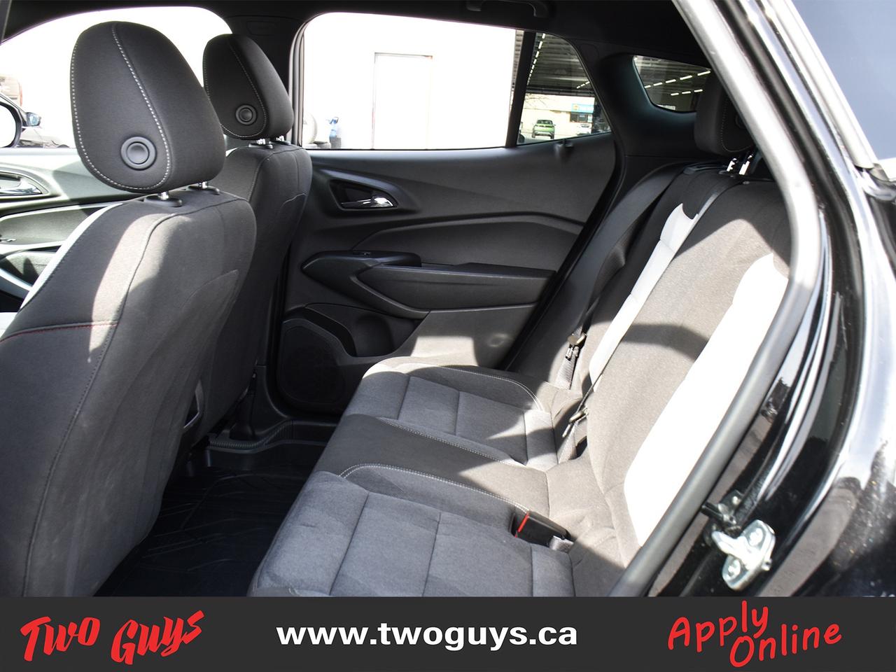 2024 Chevrolet Trax 1RS   Local Lease Return   Clean CF Photo