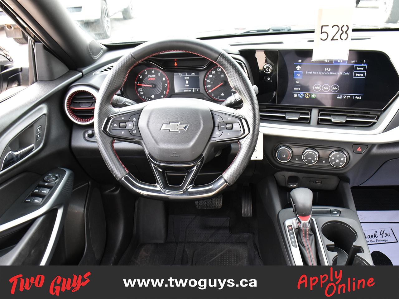 2024 Chevrolet Trax 1RS   Local Lease Return   Clean CF Photo
