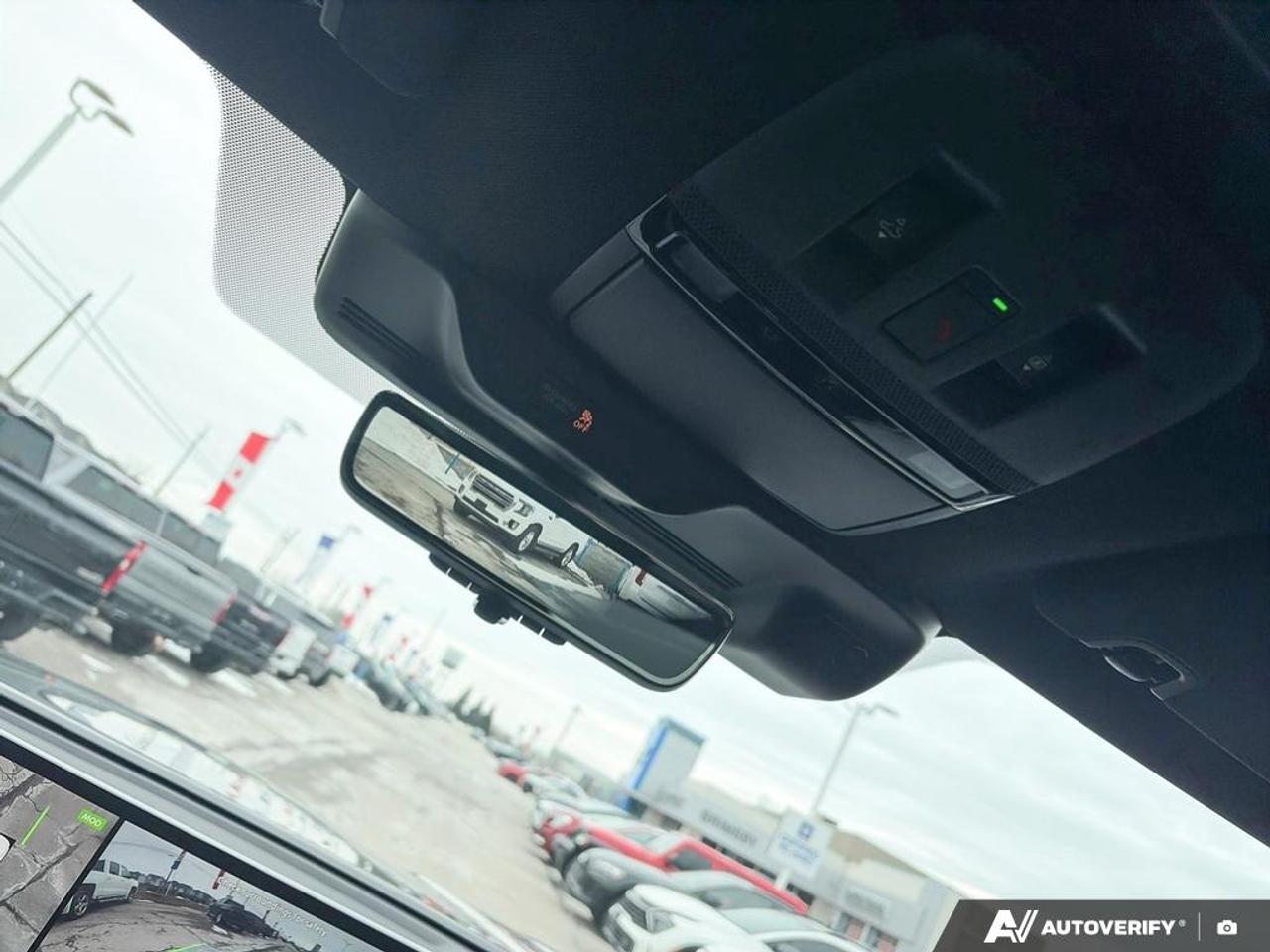 2025 Nissan Armada PRO-4X 4dr 4x4 Photo