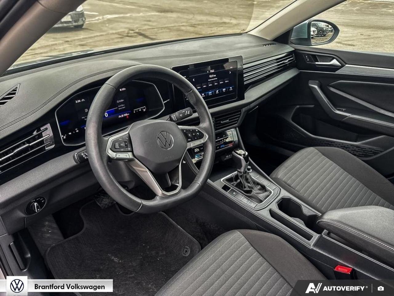 2025 Volkswagen Jetta Trendline Photo