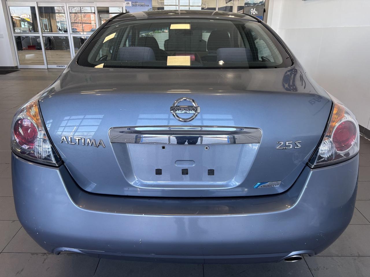 2010 Nissan Altima 2.5S MODEL   CLEAN CARFAX START BUTTON  SOLD AS-IS Photo