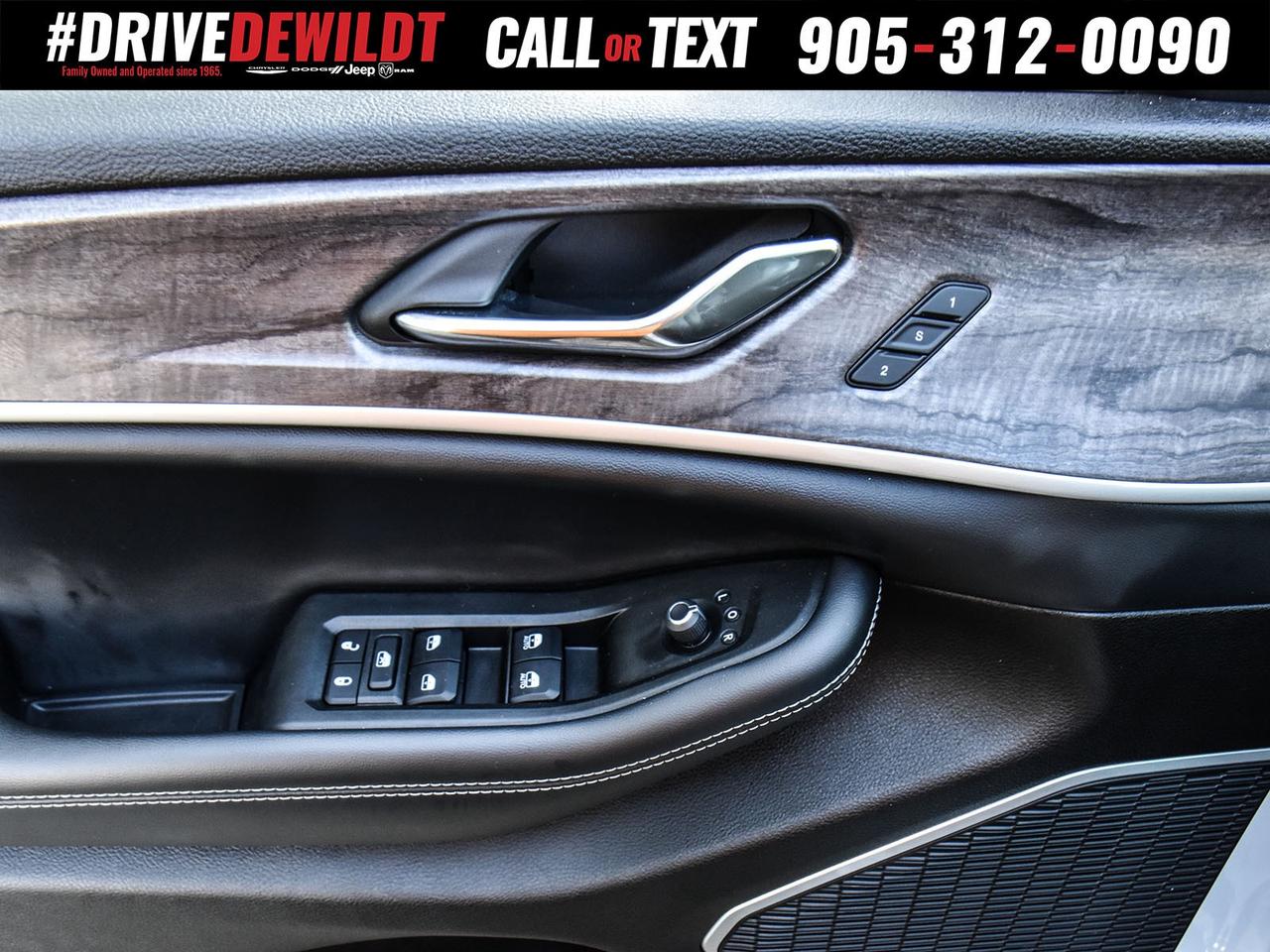 2024 Jeep Grand Cherokee L LIMITED   PANO ROOF   LEATHER SEATS Photo