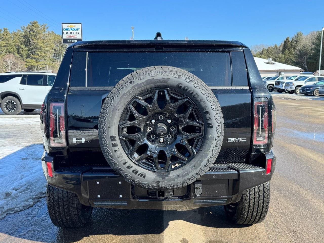 2026 GMC HUMMER EV SUV e4WD 4dr 2X w/3VL Photo