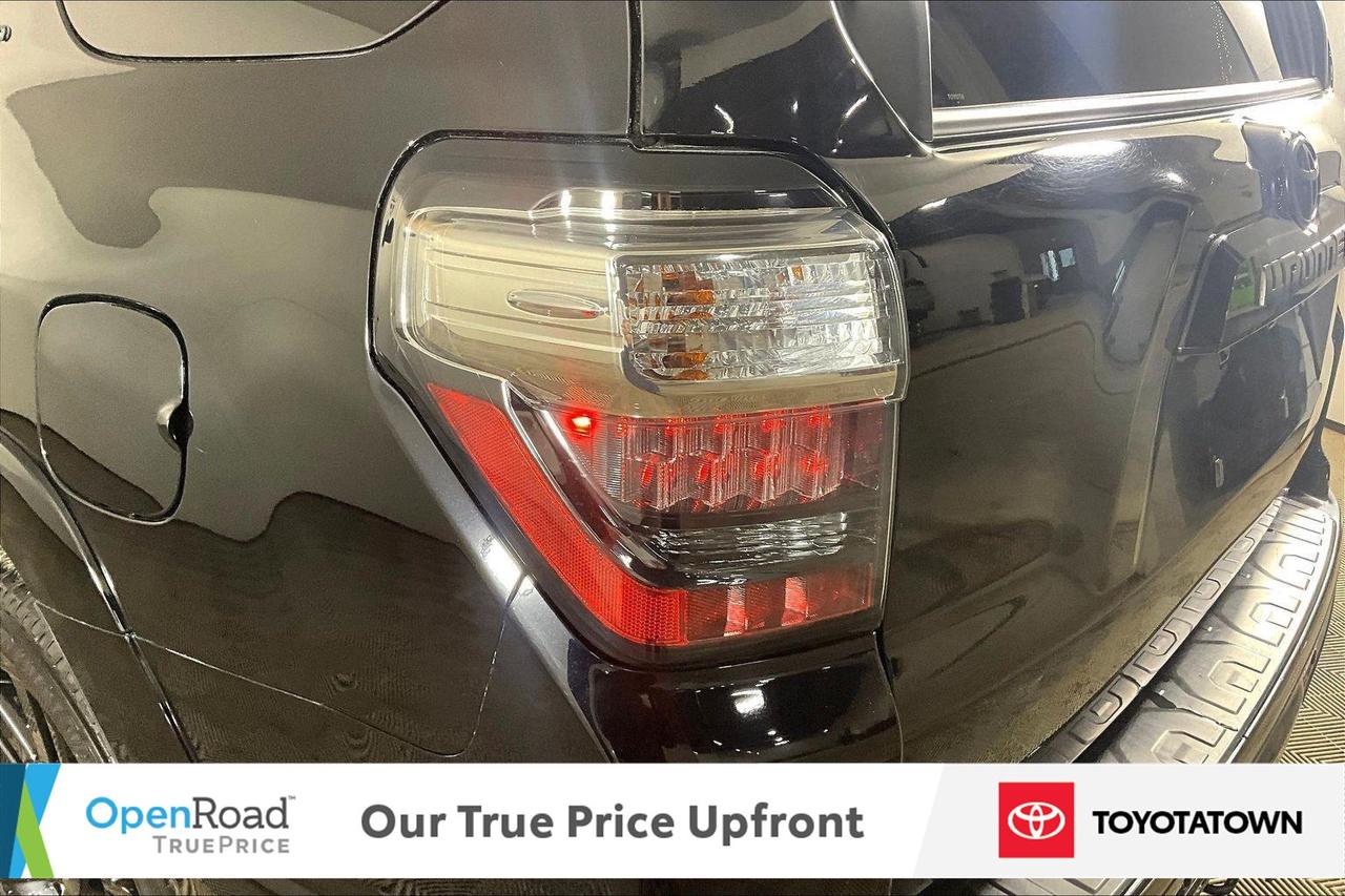 2021 Toyota 4Runner NIGHTSHADE! LOADED! ELIGIBLE FOR OPEN ROAD LEASING Photo