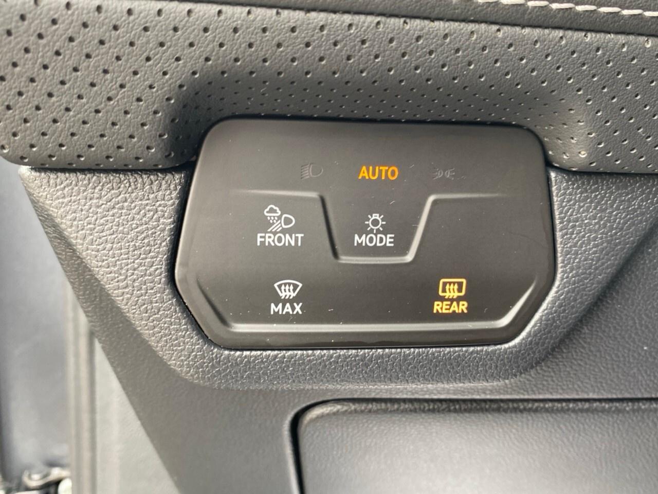 2025 Volkswagen Atlas Cross Sport Comfortline 2.0 TSI 4MOTION Photo