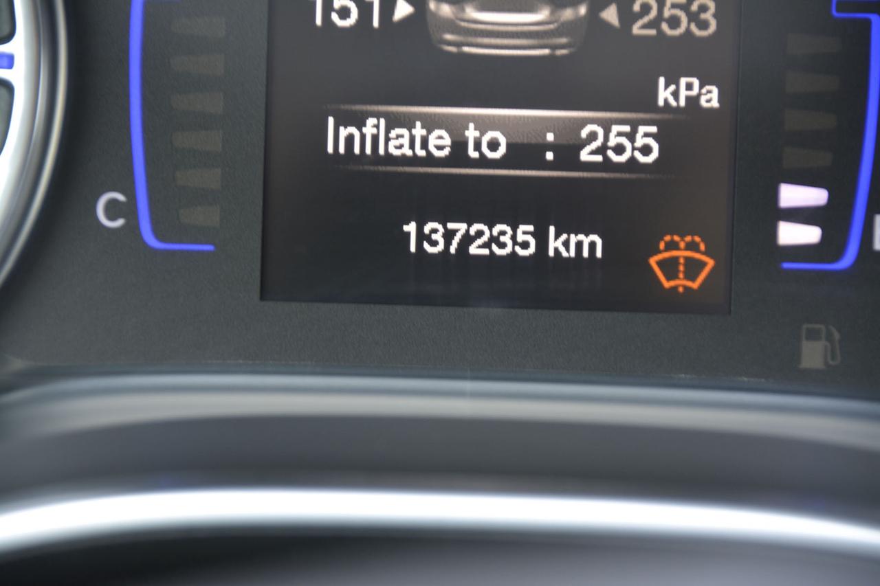 2016 Chrysler 200 LIMITED   CERTIFIED Photo