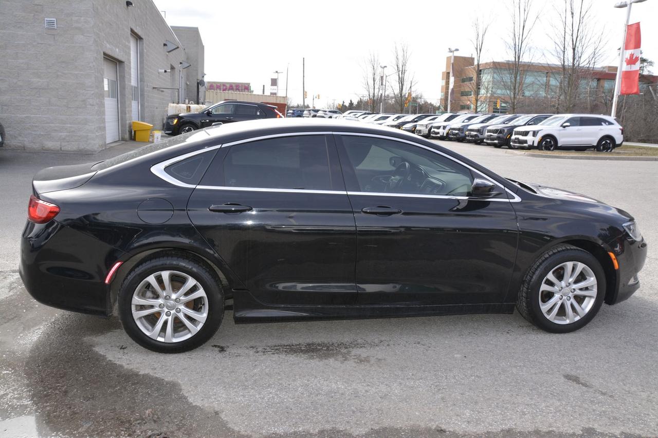 2016 Chrysler 200 LIMITED   CERTIFIED Photo