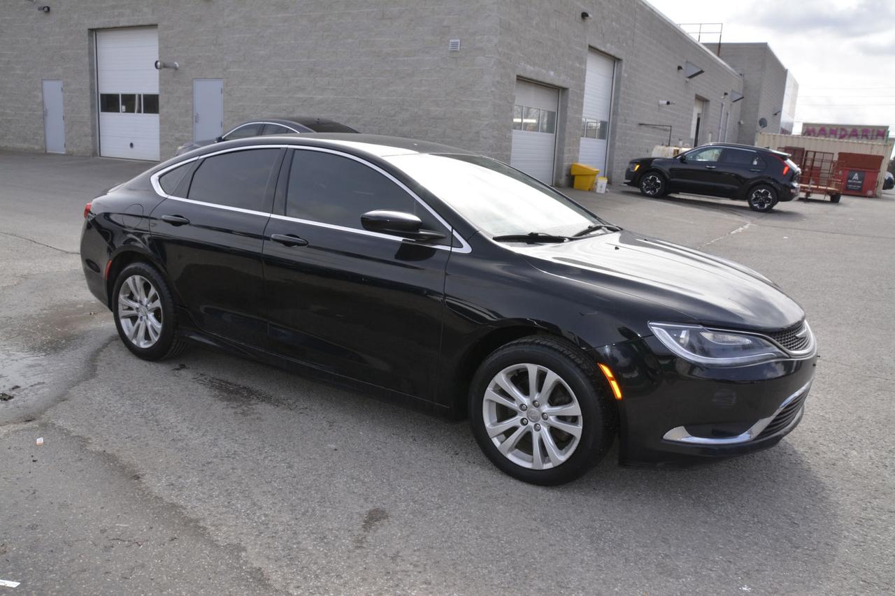 2016 Chrysler 200 LIMITED   CERTIFIED Photo