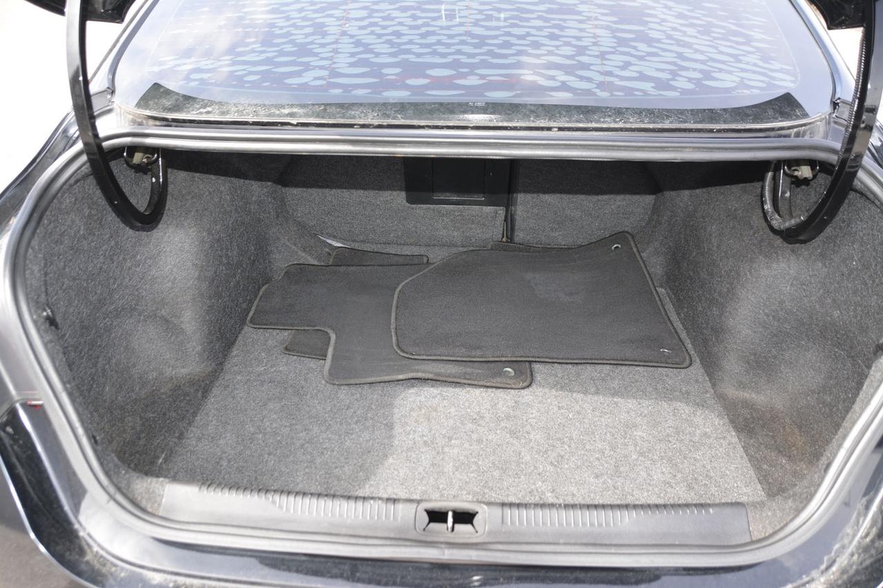 2016 Chrysler 200 LIMITED   CERTIFIED Photo