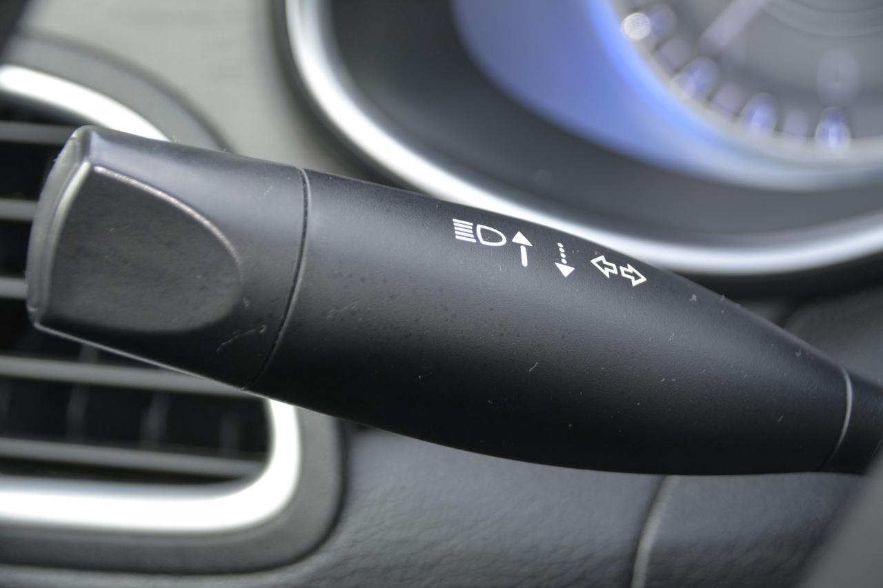 2016 Chrysler 200 LIMITED   CERTIFIED Photo