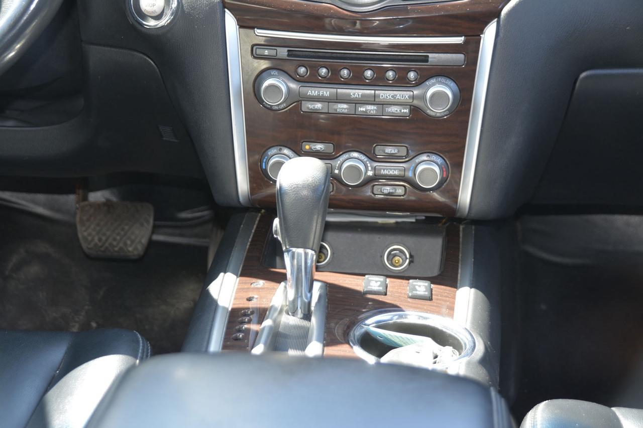 2015 Nissan Pathfinder SL 4WD   CERTIFIED Photo