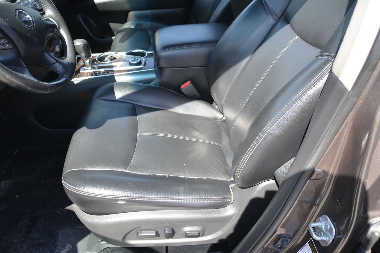 2015 Nissan Pathfinder SL 4WD   CERTIFIED Photo