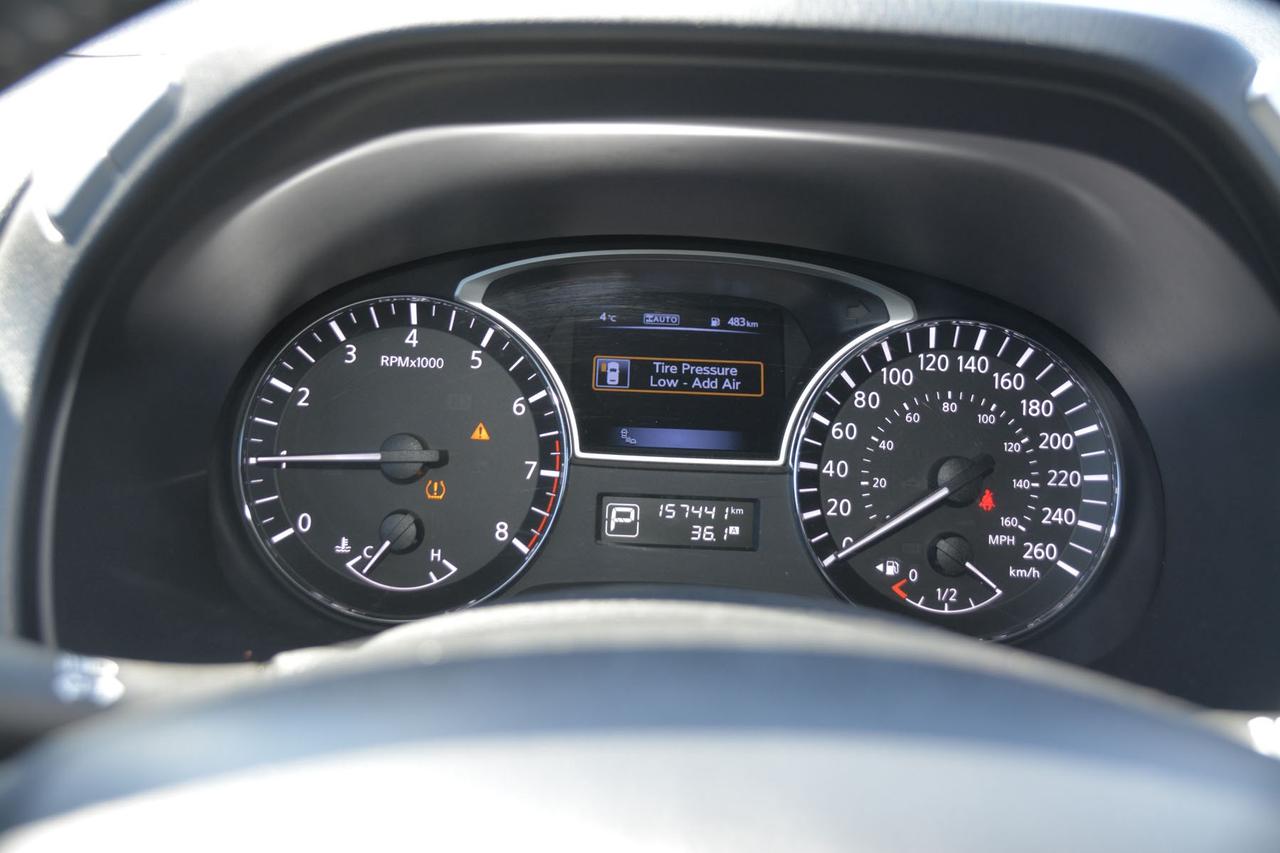 2015 Nissan Pathfinder SL 4WD   CERTIFIED Photo