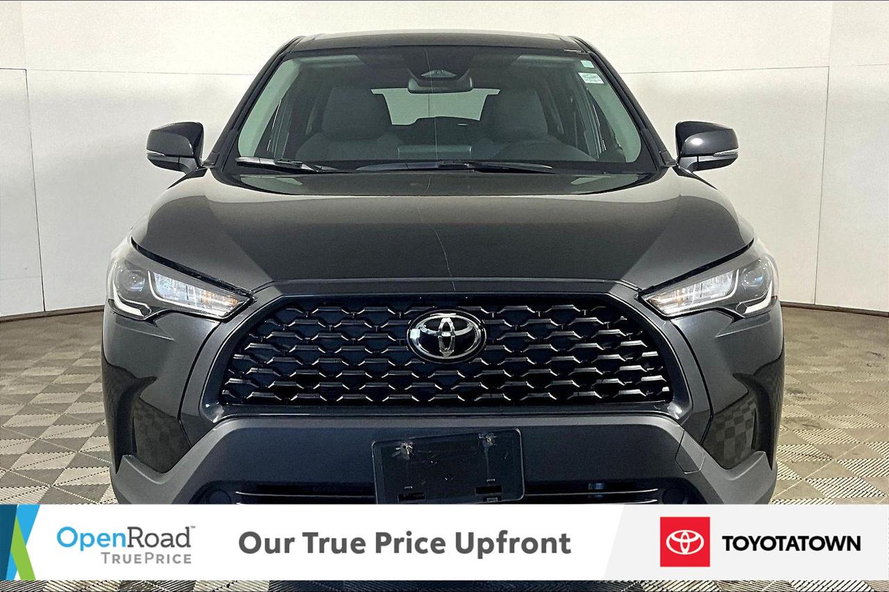 2024 Toyota Corolla Cross LE! CERTIFIED PRE OWNED! ACCIDENT FREE! ELIGIBLE F Photo2