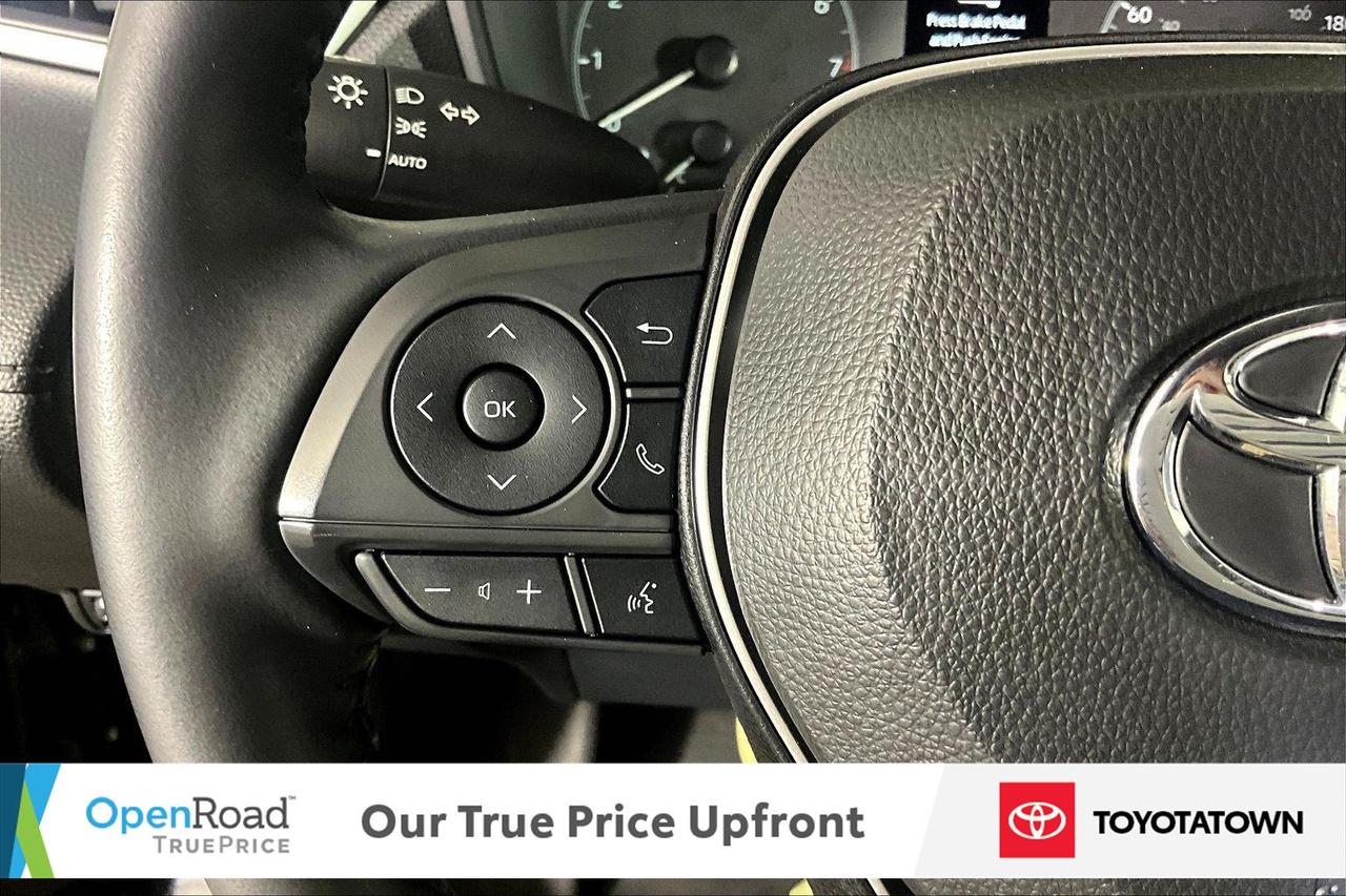 2024 Toyota Corolla Cross LE! CERTIFIED PRE OWNED! ACCIDENT FREE! ELIGIBLE F Photo