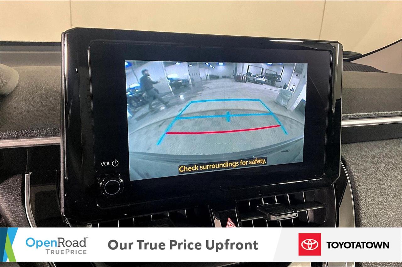 2024 Toyota Corolla Cross LE! CERTIFIED PRE OWNED! ACCIDENT FREE! ELIGIBLE F Photo