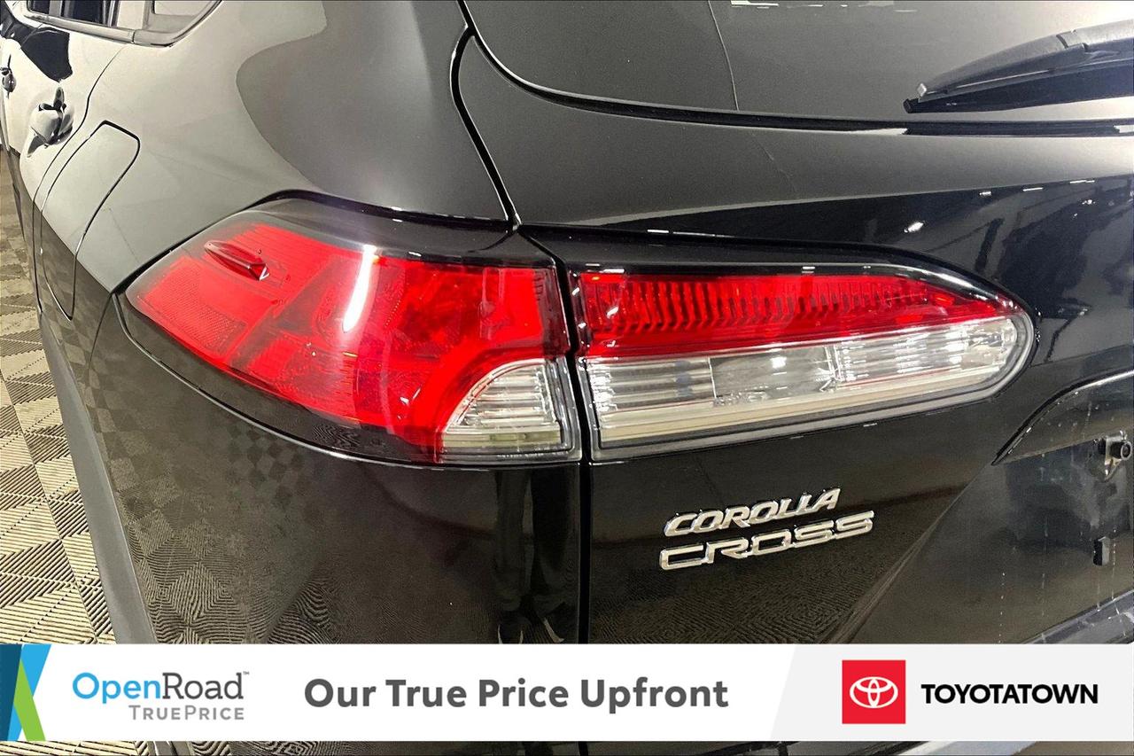 2024 Toyota Corolla Cross LE! CERTIFIED PRE OWNED! ACCIDENT FREE! ELIGIBLE F Photo