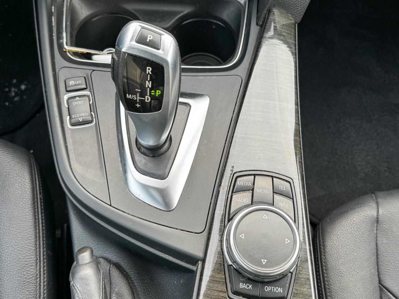 2015 BMW 3 Series 4dr Sdn 328i xDrive AWD Photo