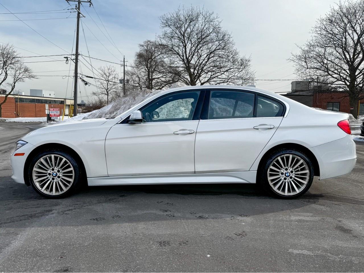 2015 BMW 3 Series 4dr Sdn 328i xDrive AWD Photo4