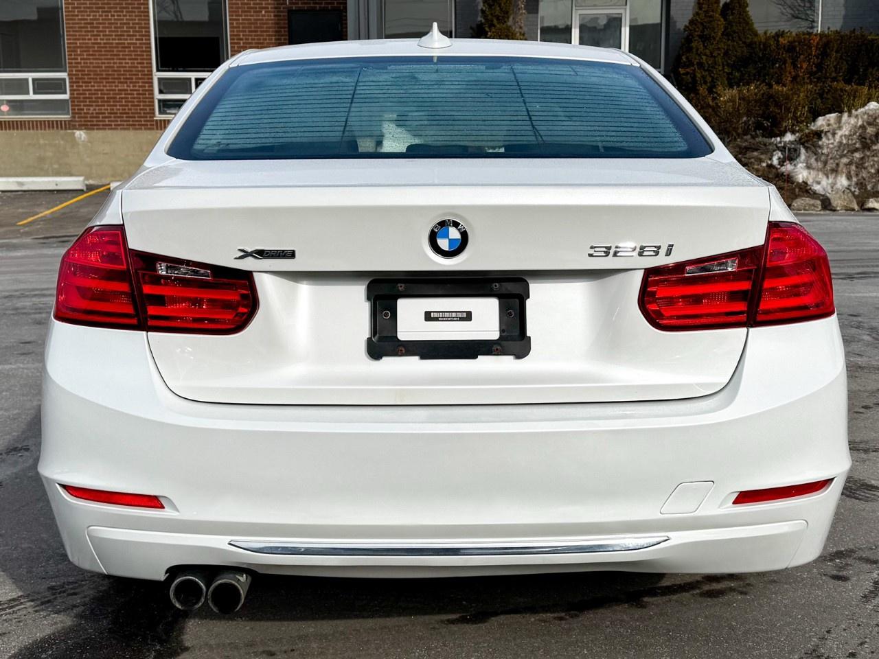 2015 BMW 3 Series 4dr Sdn 328i xDrive AWD Photo