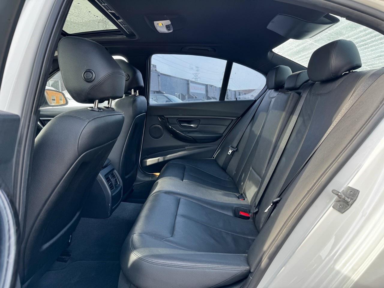 2015 BMW 3 Series 4dr Sdn 328i xDrive AWD Photo