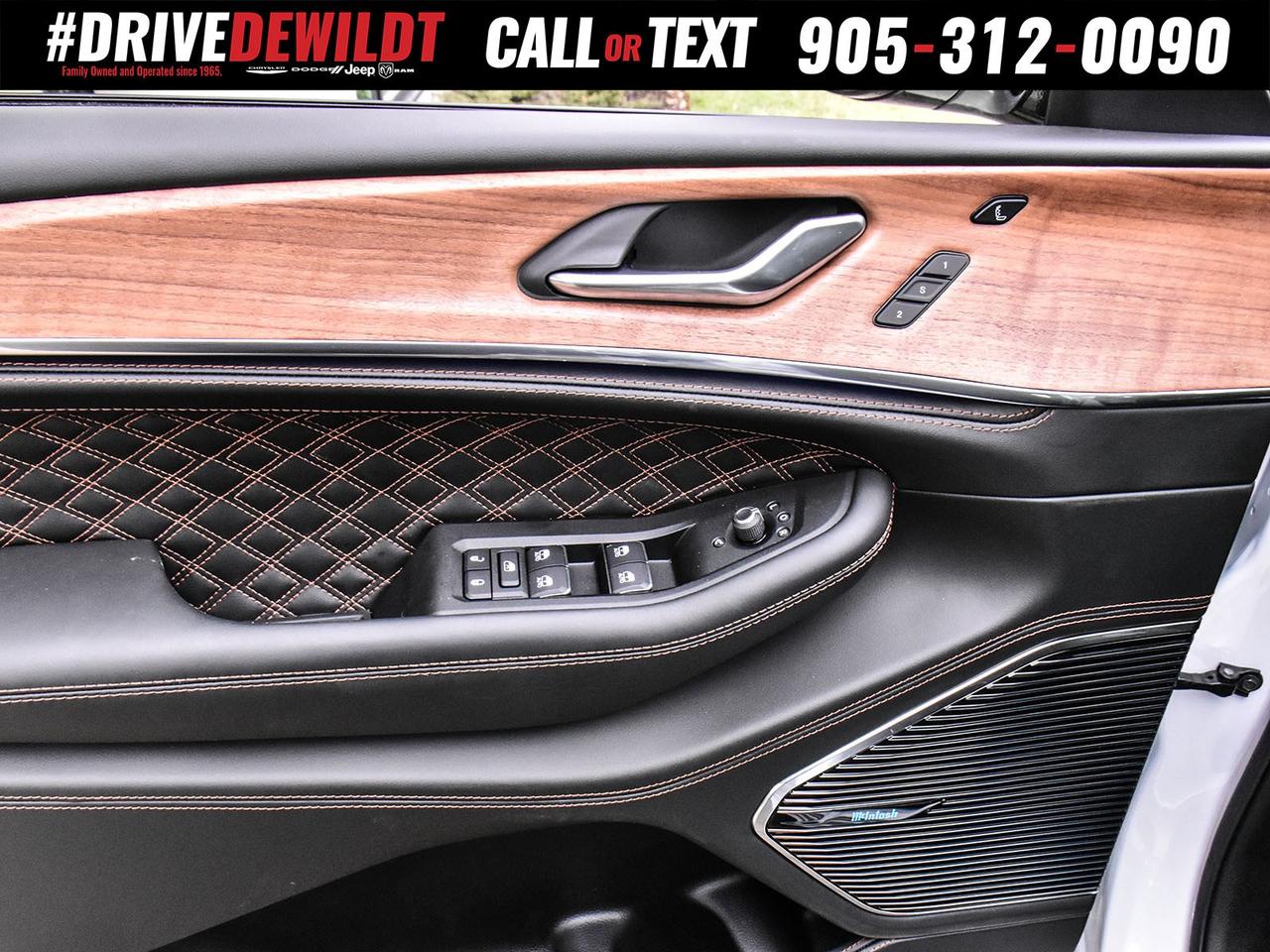 2025 Jeep Grand Cherokee SUMMIT RESERVE   OBSIDIAN PKG   DEMO Photo