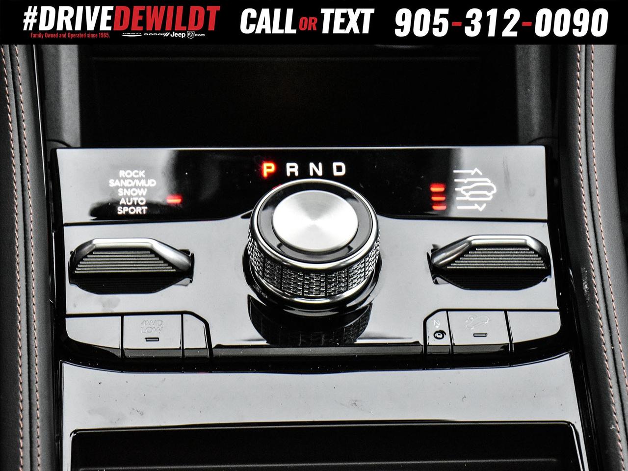 2025 Jeep Grand Cherokee SUMMIT RESERVE   OBSIDIAN PKG   DEMO Photo