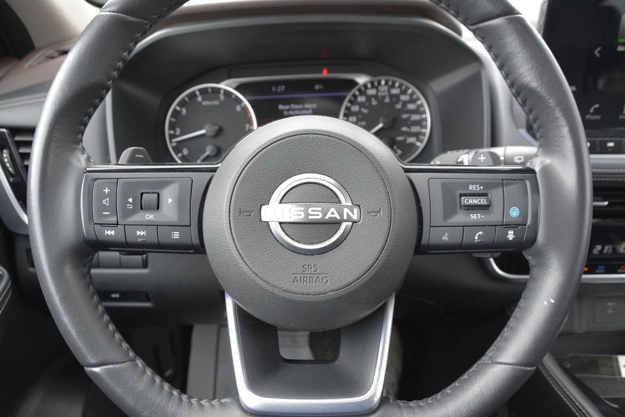2023 Nissan Rogue AWD SL Photo