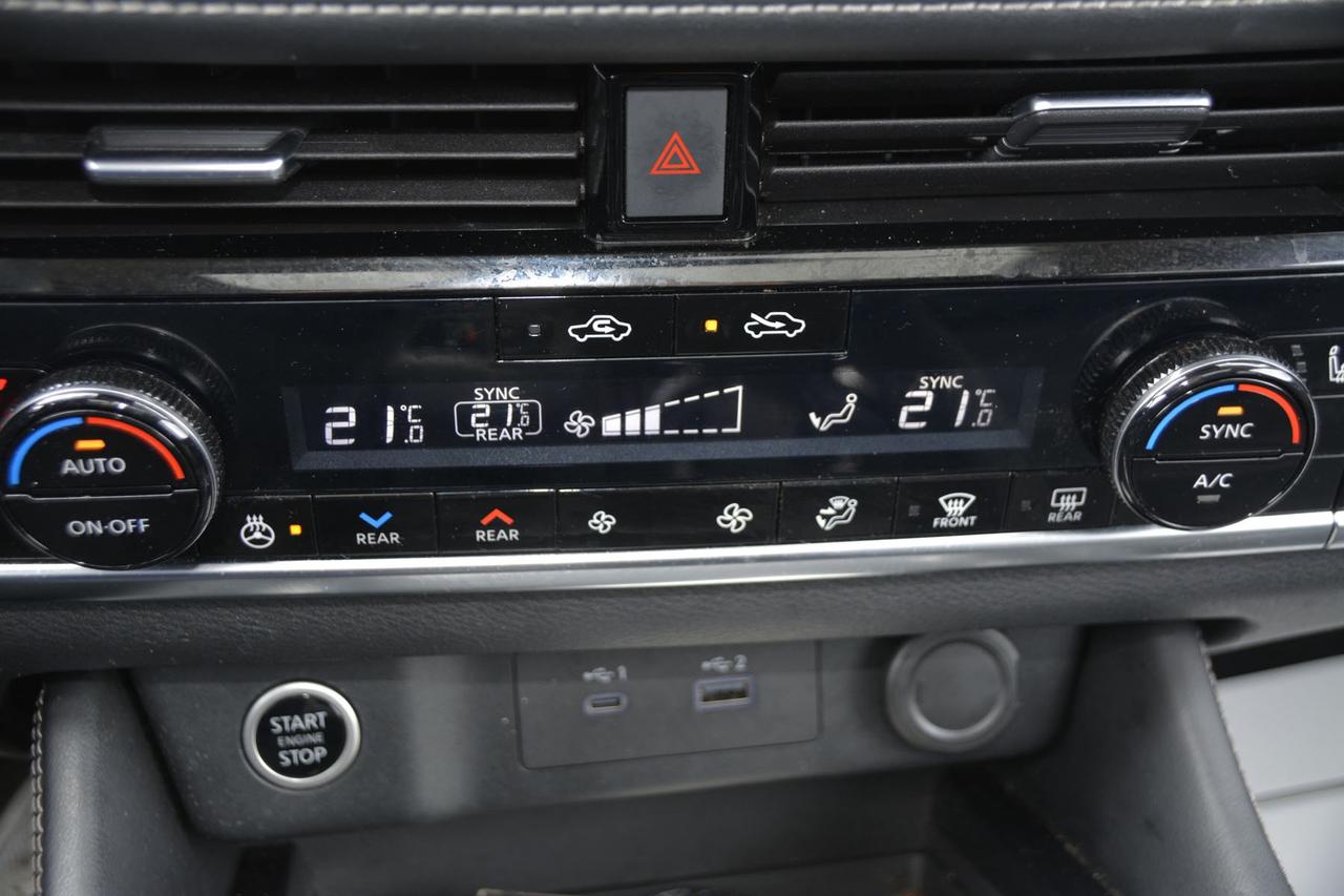 2023 Nissan Rogue AWD SL Photo