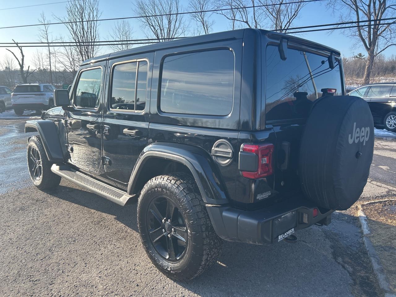 2020 Jeep WRANGLER UNLIMITED Sahara Altitude Photo