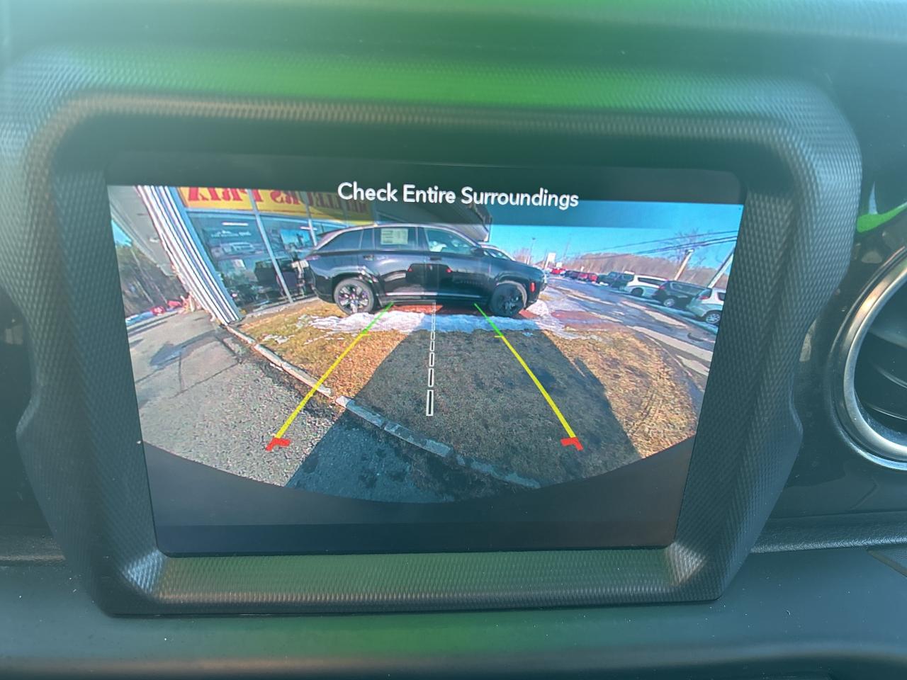 2020 Jeep WRANGLER UNLIMITED Sahara Altitude Photo