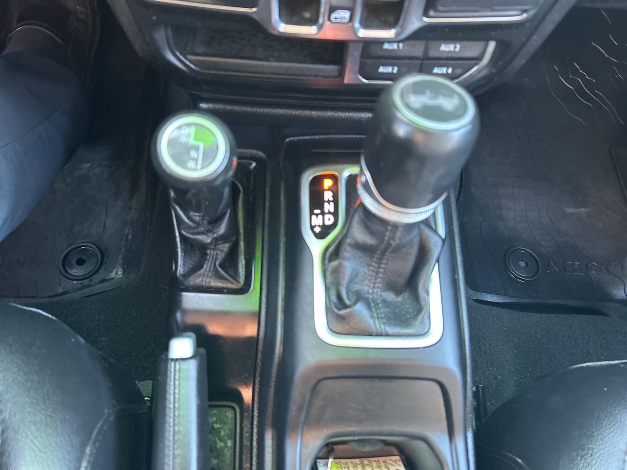 2020 Jeep WRANGLER UNLIMITED Sahara Altitude Photo