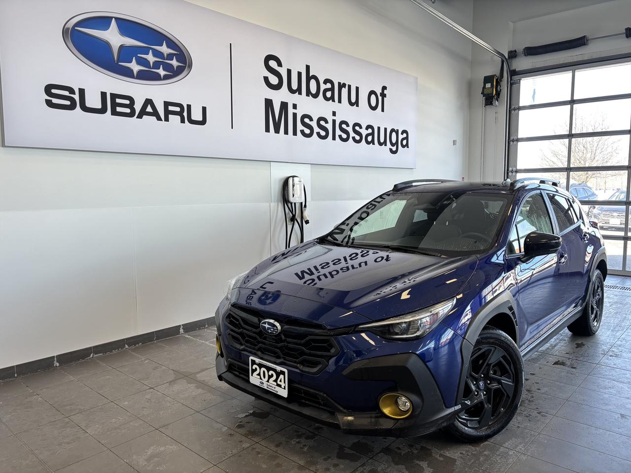 2024 Subaru Crosstrek ONYX   CLEAN CARFAX   SUNROOF   AWD   CARPLAY  CAM Photo0