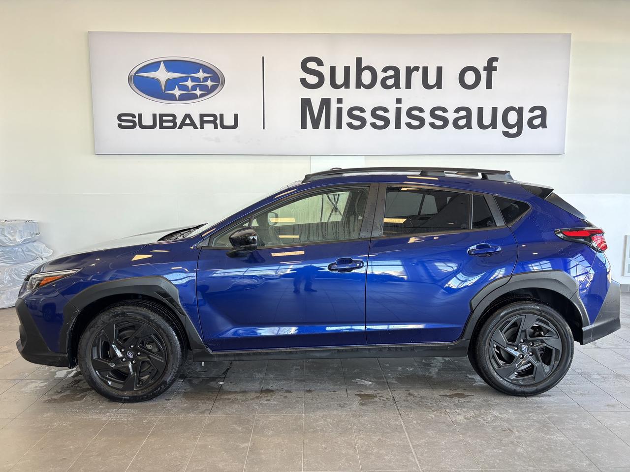2024 Subaru Crosstrek ONYX   CLEAN CARFAX   SUNROOF   AWD   CARPLAY  CAM Photo