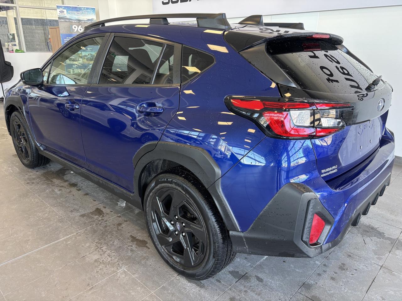 2024 Subaru Crosstrek ONYX   CLEAN CARFAX   SUNROOF   AWD   CARPLAY  CAM Photo